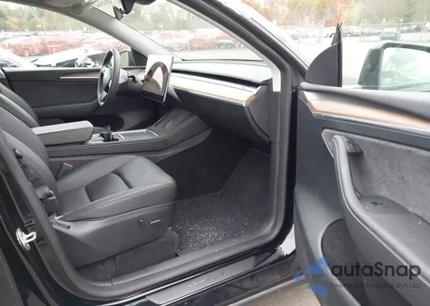 2023 Tesla Model Y Awd/Long Range Dual Motor All-Wheel Drive from USA, damaged, VIN 7SAYGDEE0PF792255